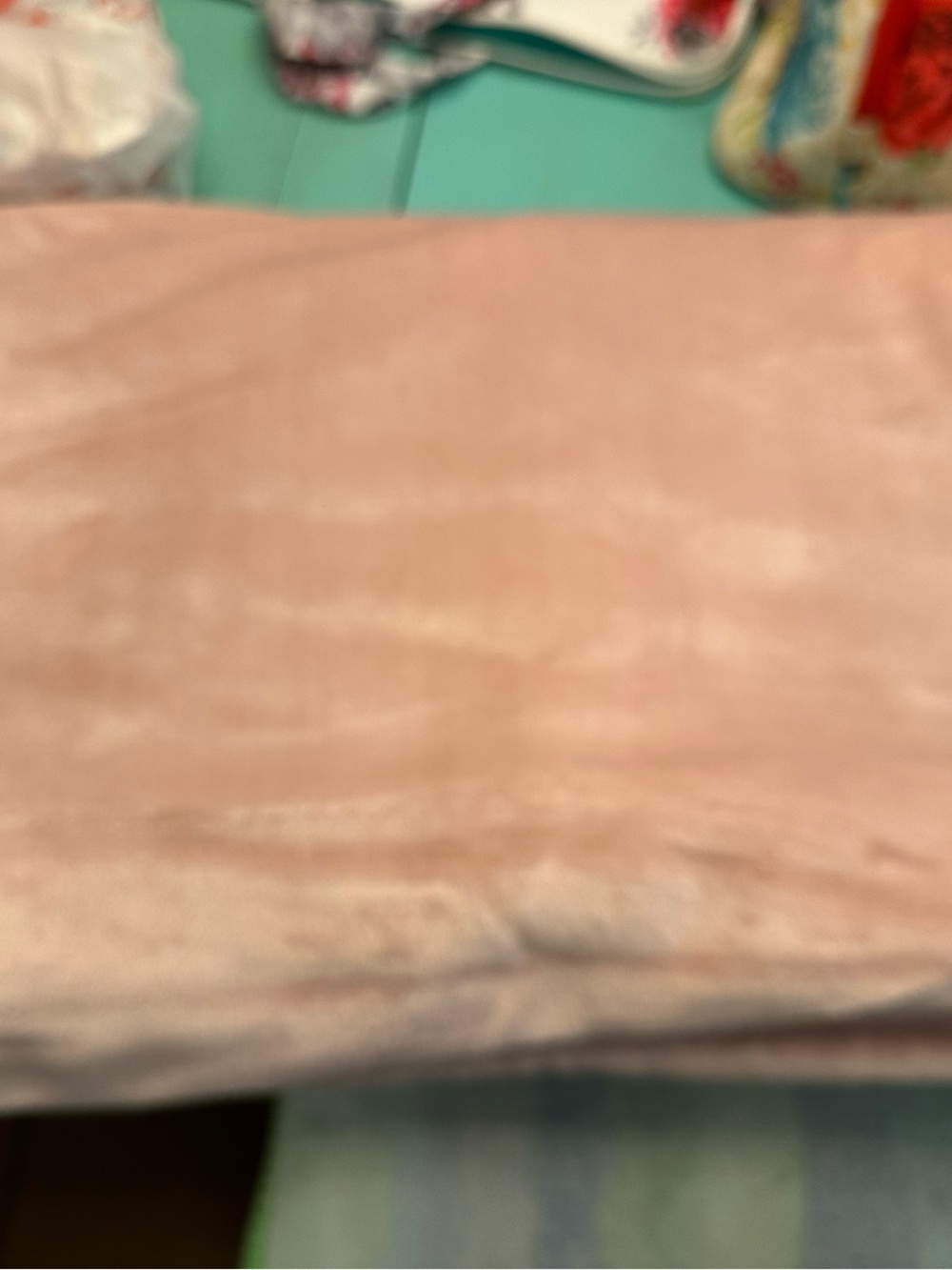 Berkshire Pink Plush Soft Throw Blanket - Picture 5 of 6